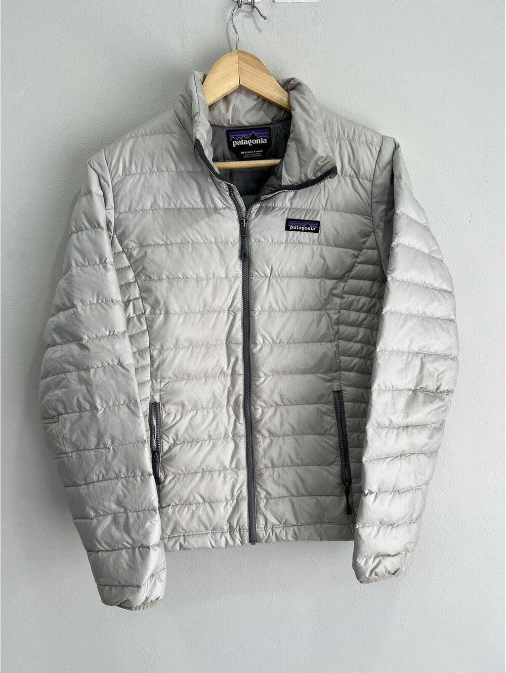Vintage Womens Patagonia Y2K Light ouffer jacket
